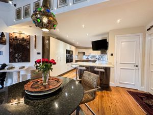 Photo 31- click for photo gallery